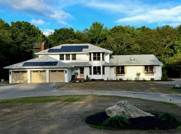 316 Walnut Plain Rd, Rochester, MA 02770