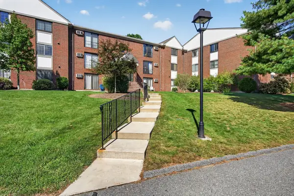 386 Great Rd #A8, Acton, MA 01720