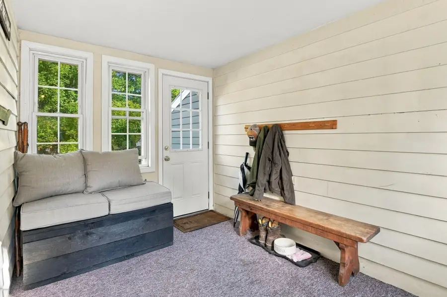 6 Maple Street, Southborough, MA 01745 - #3