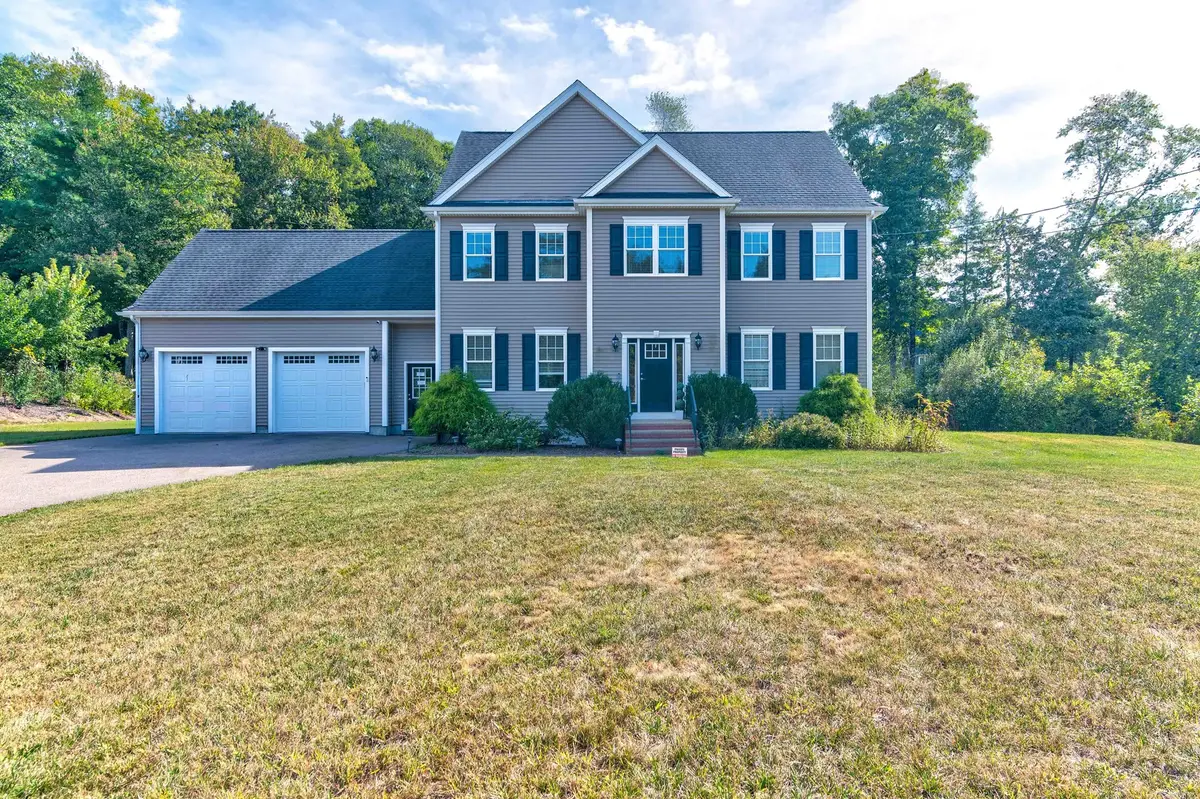 60 Foxboro Rd, Wrentham, MA 02093 - #1