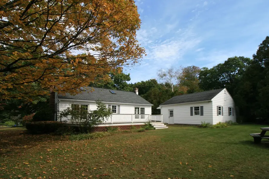 28 South Street, Easthampton, MA 01027 - #2