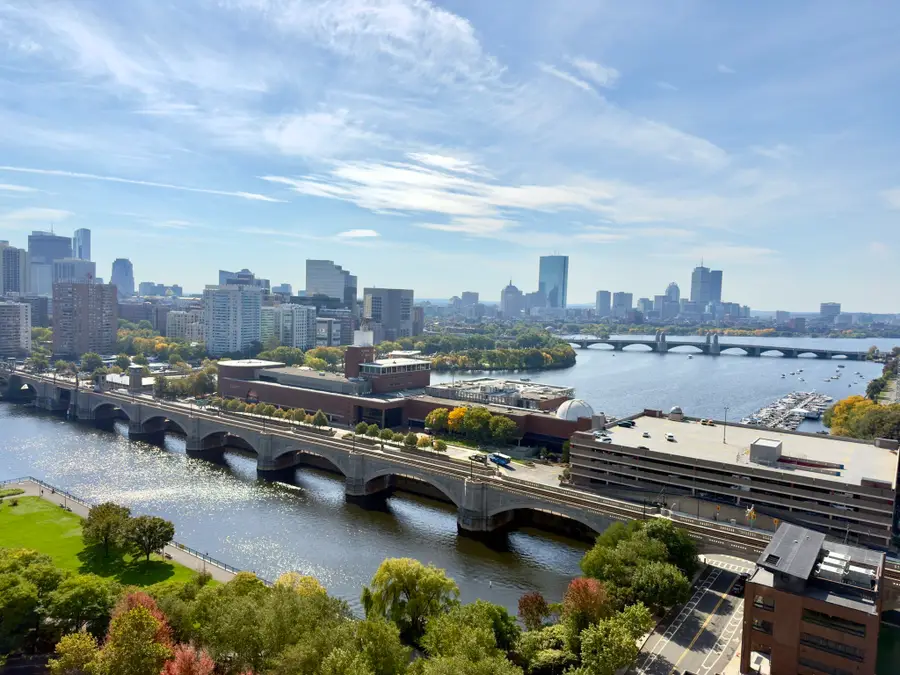 8-10 Museum Way #2324, Cambridge, MA 02141 - #2