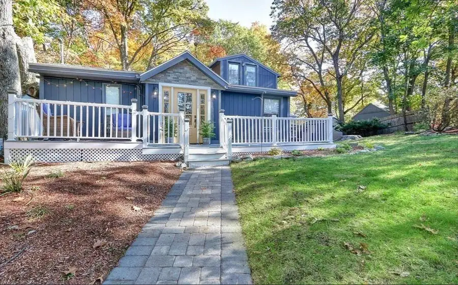 7 West St, Melrose, MA 02176 - #2