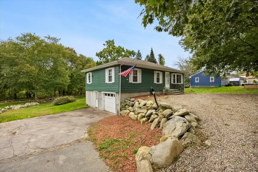 1189 Bark St, Swansea, MA 02777 - #2