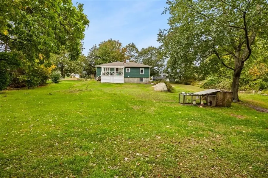 1189 Bark St, Swansea, MA 02777 - #3