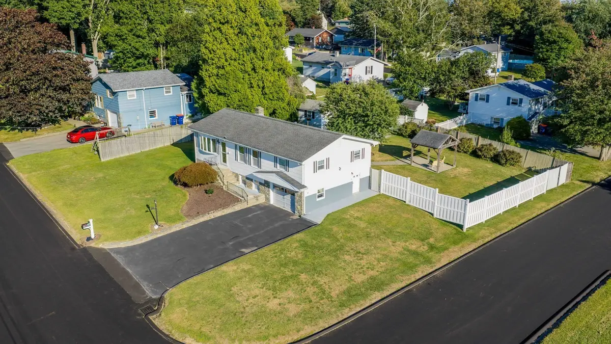 23 Jameson Street, Fairhaven, MA 02719 - #1