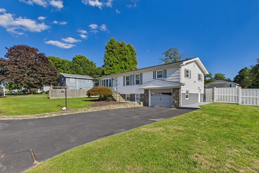 23 Jameson Street, Fairhaven, MA 02719 - #3