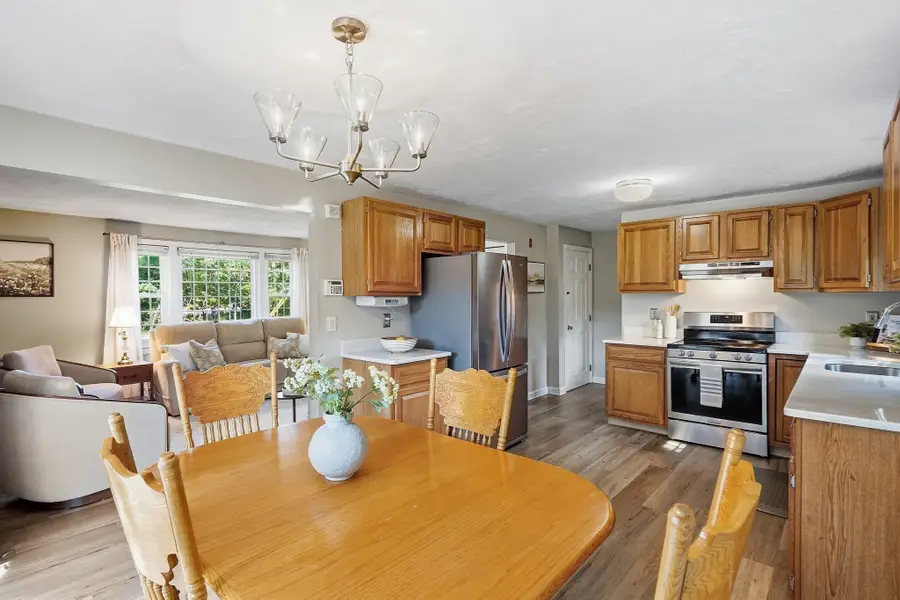 15 Collins St #15, Attleboro, MA 02703 - #3