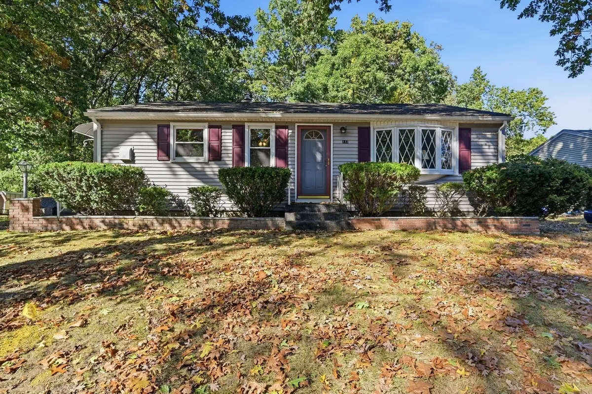 172 Barna St, Ludlow, MA 01056 - #1