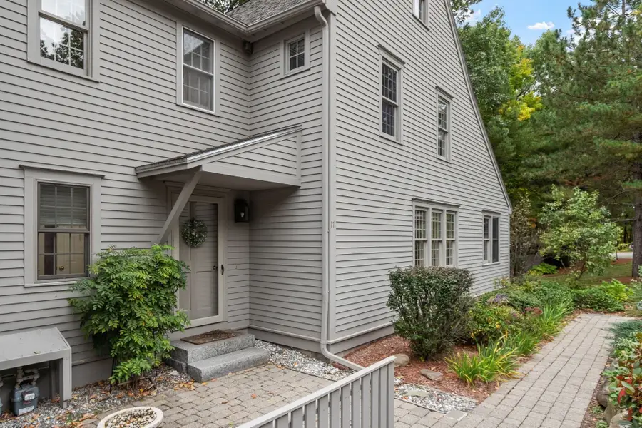 17 Wintergreen Ct #17, Lunenburg, MA 01462 - #3