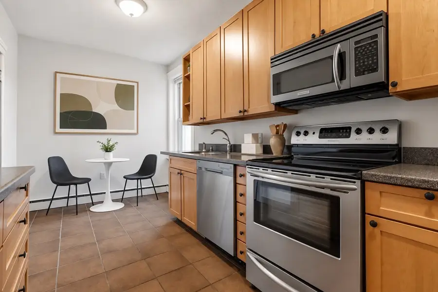 12 Ransom Rd #10, Boston, MA 02135 - #3
