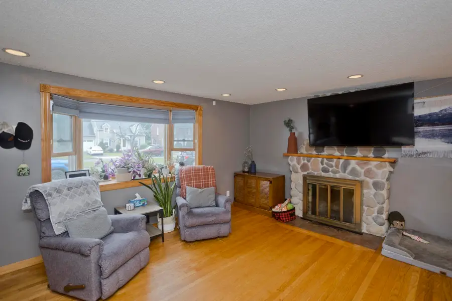 122 Hartford Ter, Springfield, MA 01118 - #3