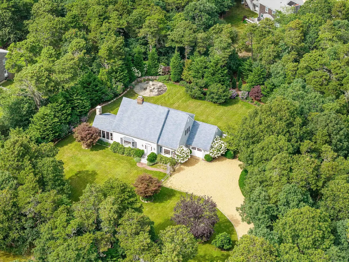 16 Old Dunhams Corner Way, Edgartown, MA 02539 - #1