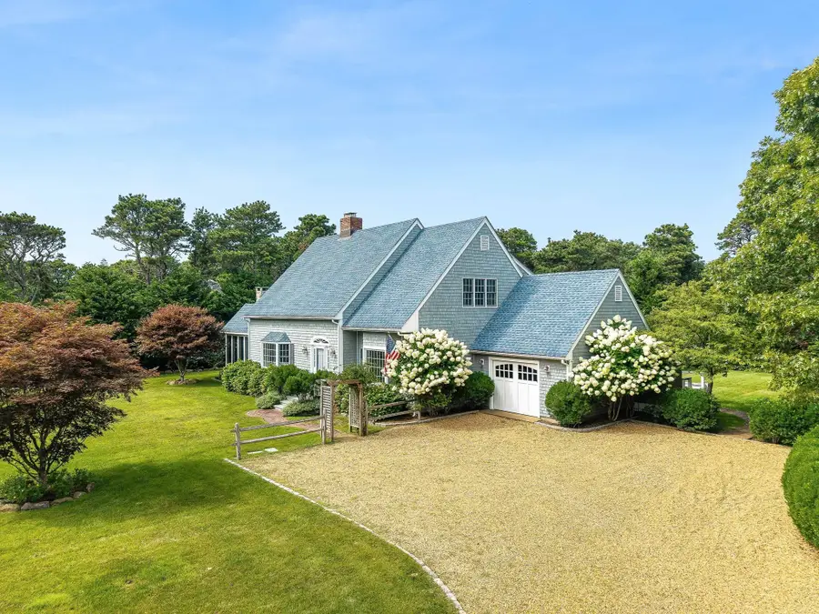 16 Old Dunhams Corner Way, Edgartown, MA 02539 - #2