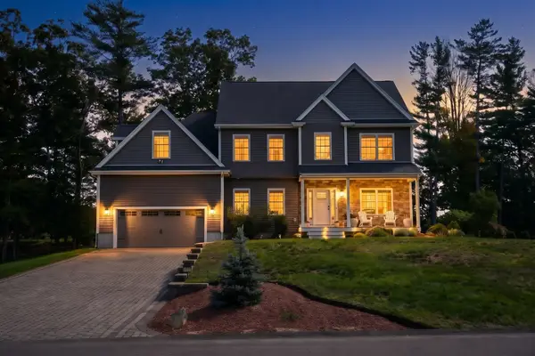 11 Riders Way, Halifax, MA 02338