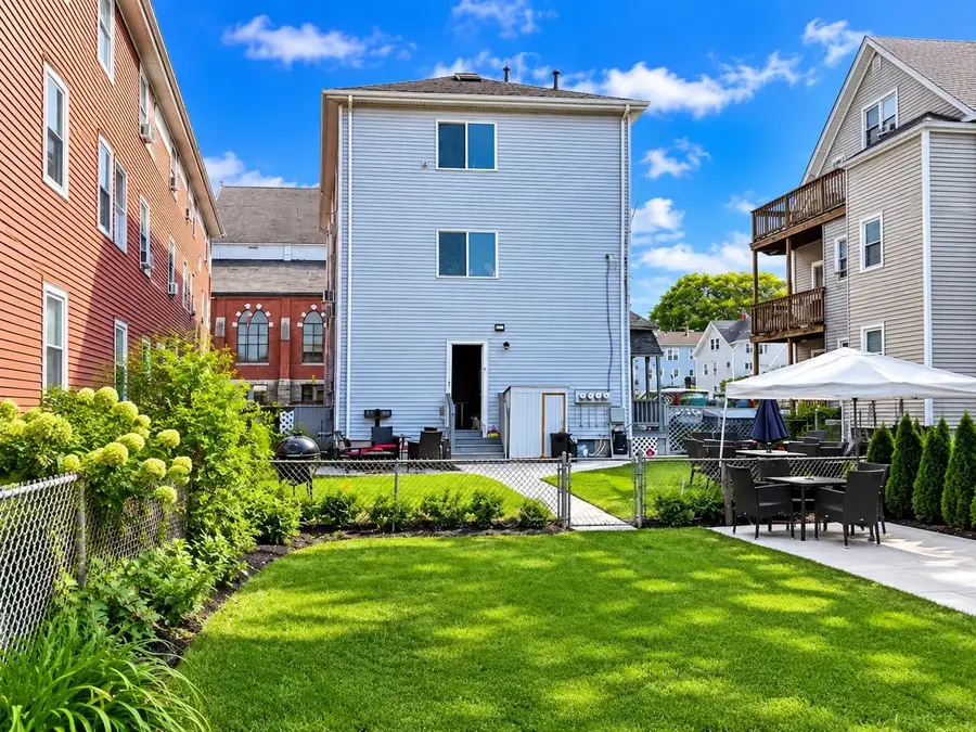1 Pitt Street, Worcester, MA 01610 - #2