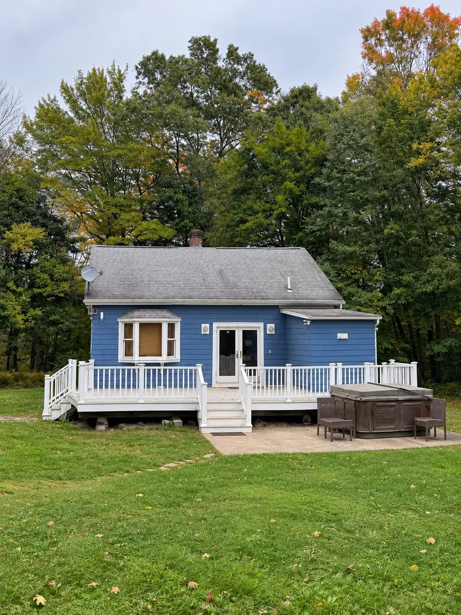 12 Pine St, Rehoboth, MA 02769 - #2