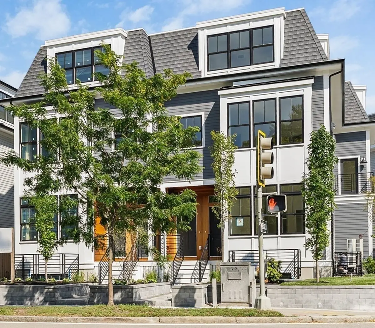 325A Alewife Brook Pkwy #A, Somerville, MA 02144 - #1