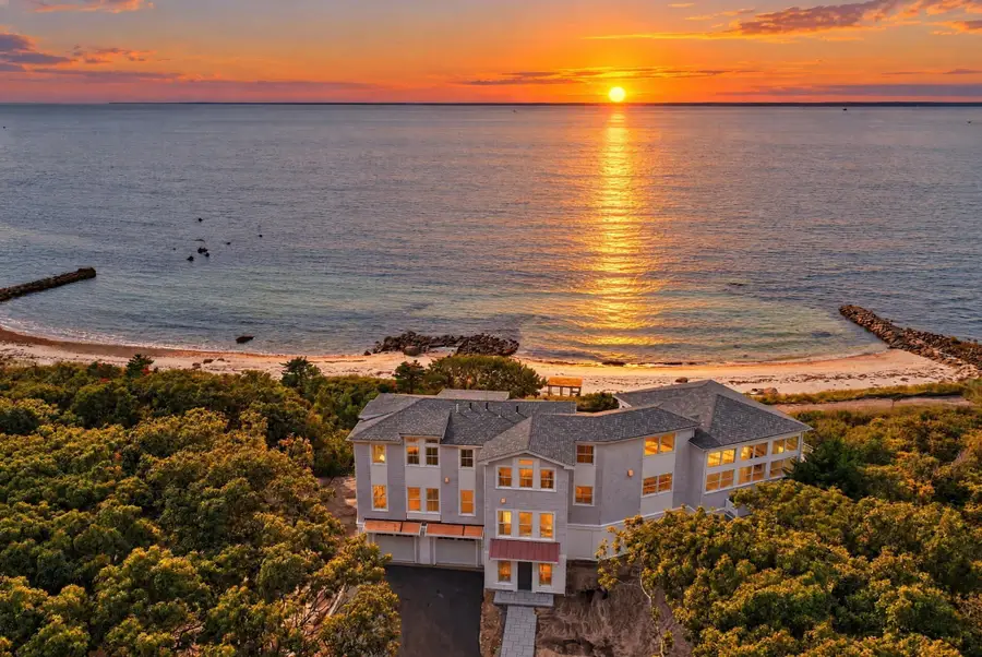 114 Quaker Rd, Falmouth, MA 02540 - #2
