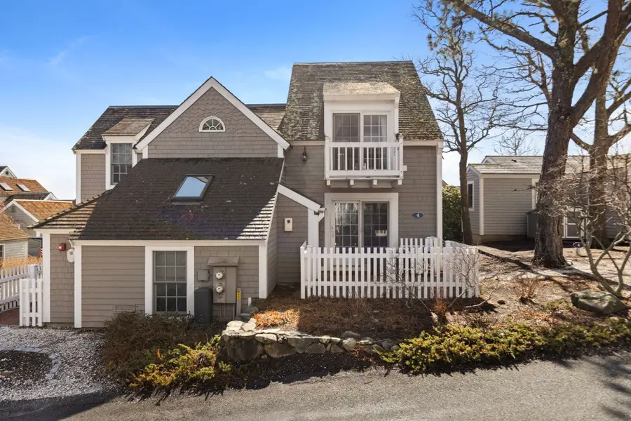 4 Hyannis Point Rd #4, Mashpee, MA 02649 - #3