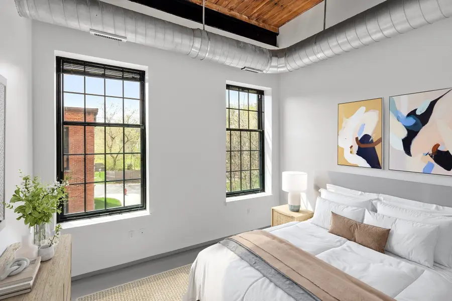 160 Water St #202, Williamstown, MA 01267 - #3