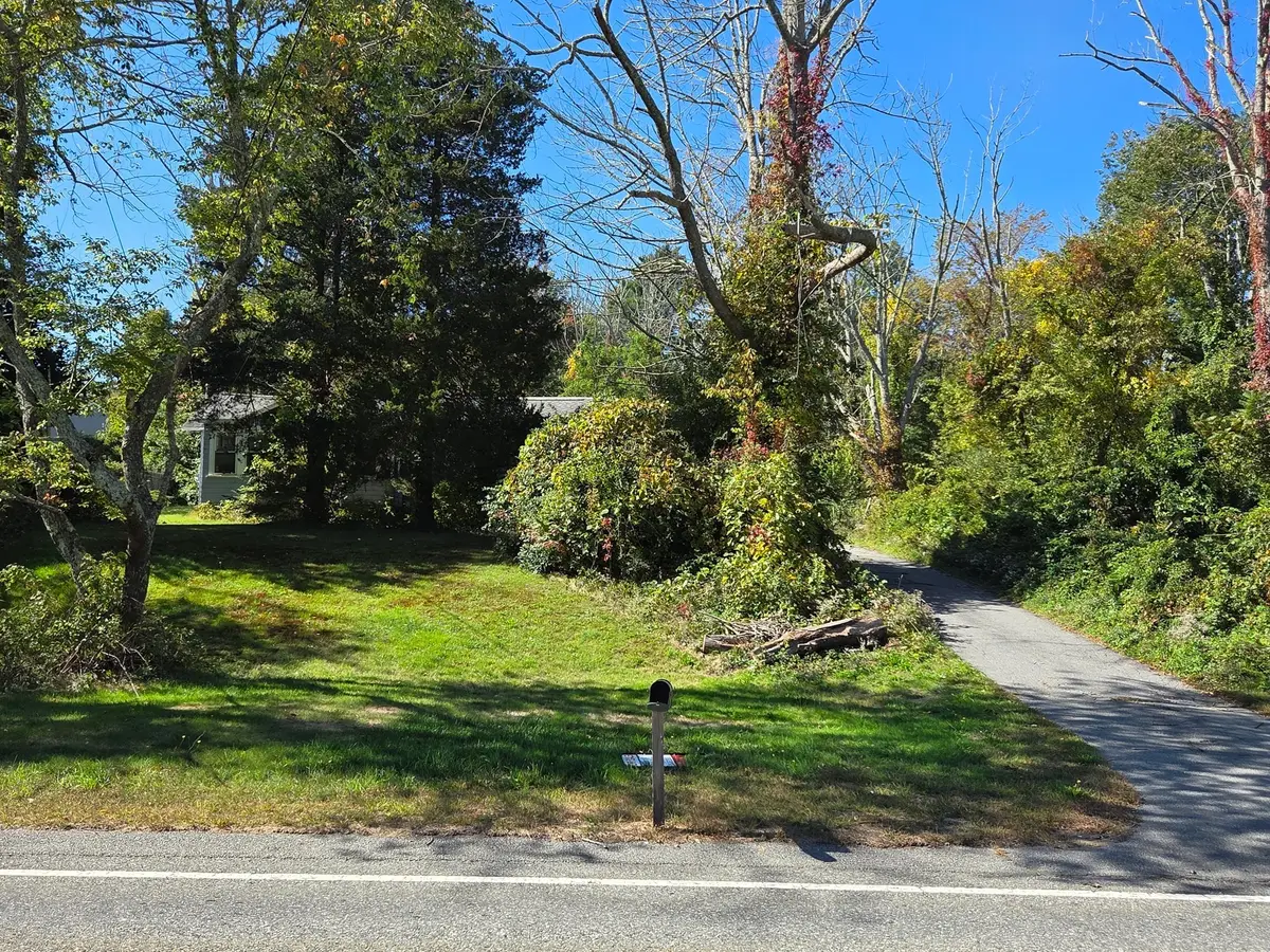 410 Bedford St, Lakeville, MA 02347 - #1