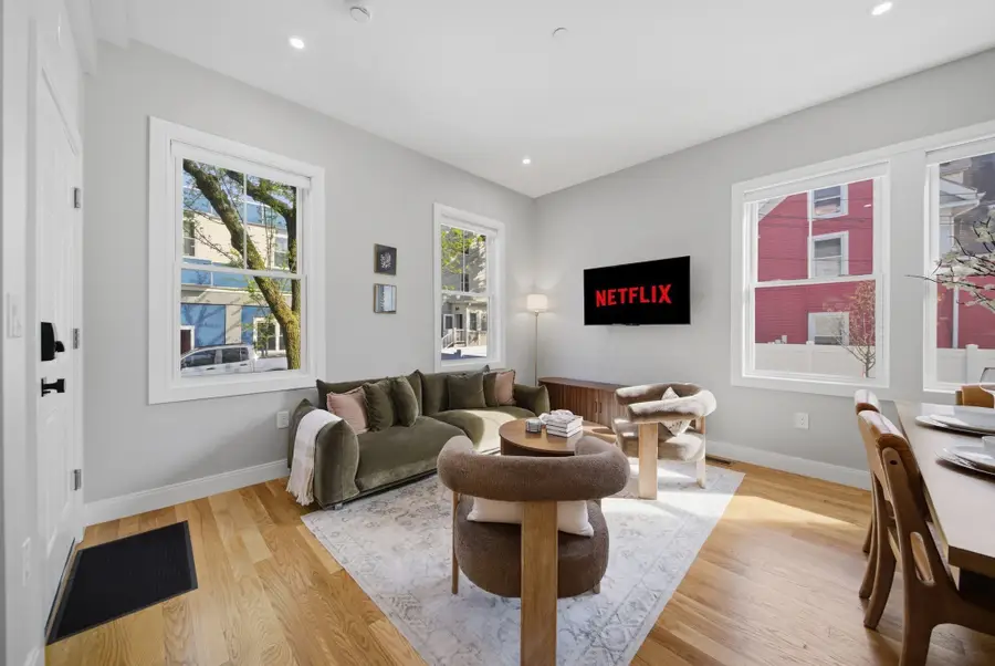 174 Walnut Street #1, Somerville, MA 02145 - #2