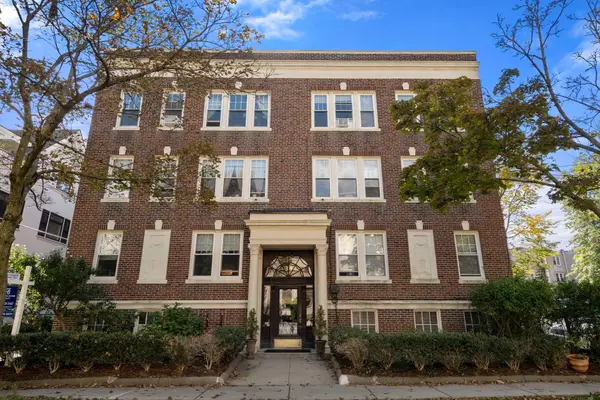 36 Dwight St #4, Brookline, MA 02446