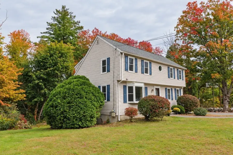 33 Summer St, Tyngsborough, MA 01879 - #3