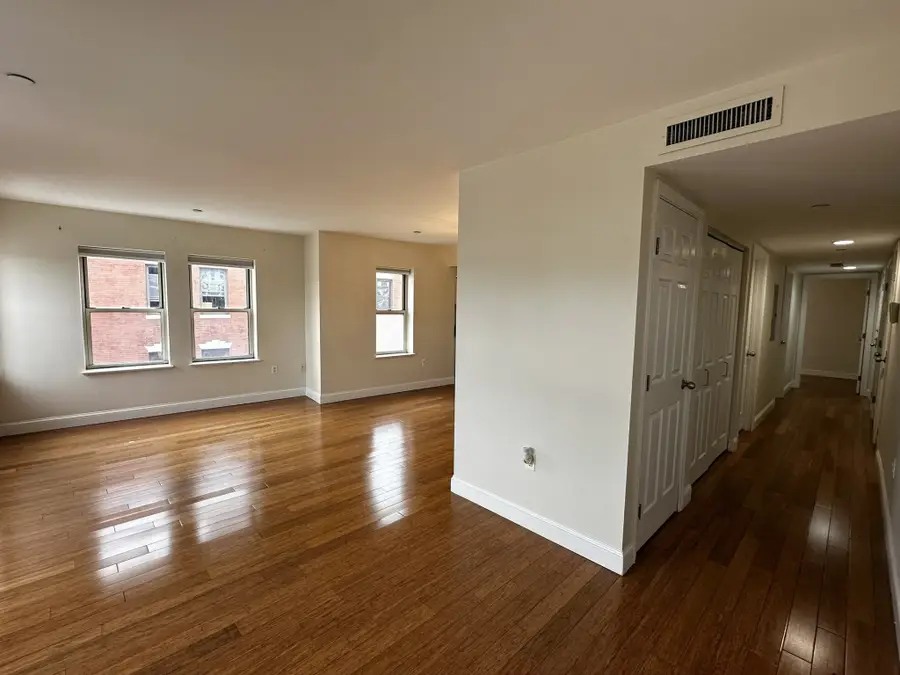 959 Tremont St #3, Boston, MA 02120 - #2