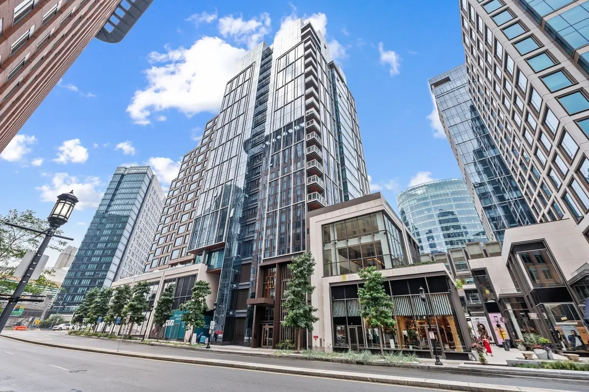 135 Seaport Blvd #818, Boston, MA 02210 - #1