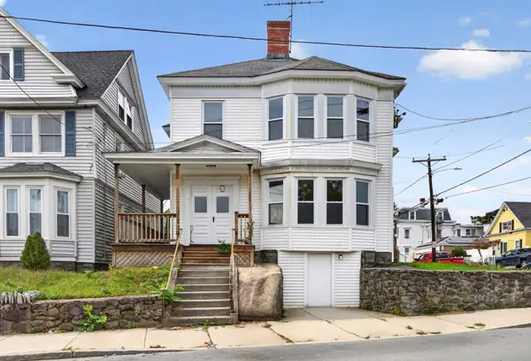 16 Berkeley St, Lawrence, MA 01841
