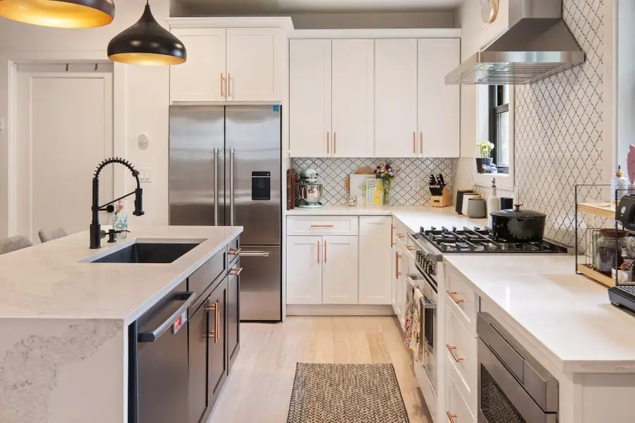 228 Webster St #1, Boston, MA 02128 - #3