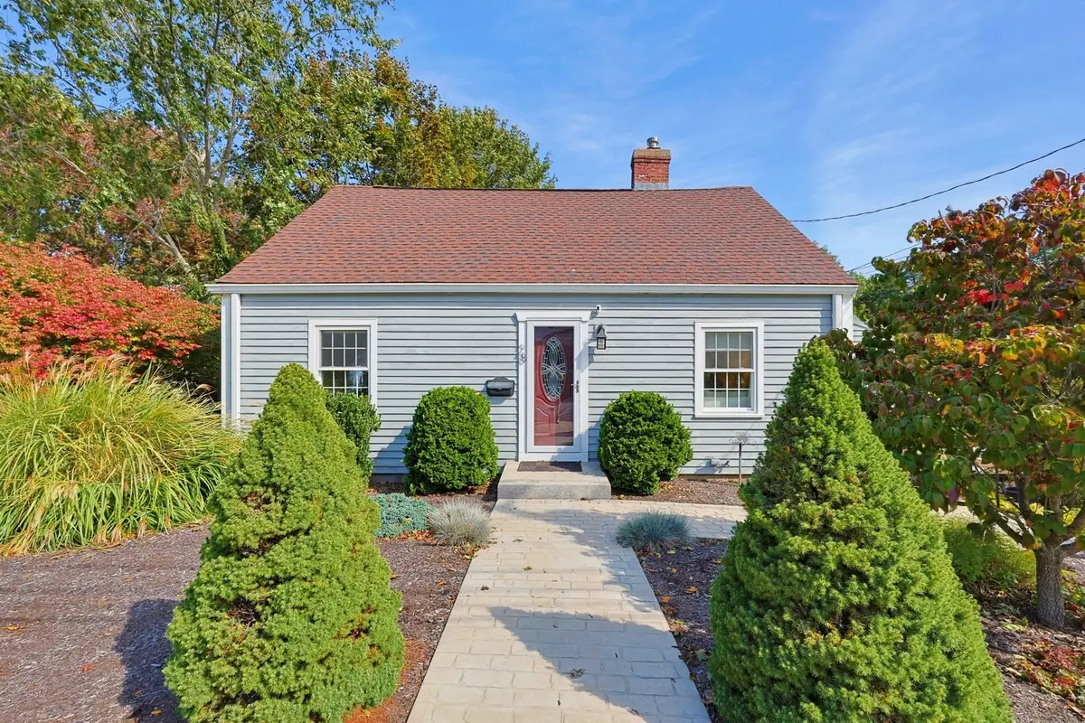 28 Ellis Ave, Norwood, MA 02062 - #1