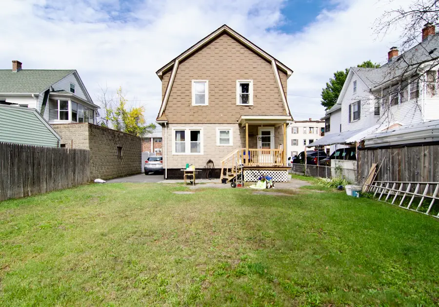 55 Hampden St, Springfield, MA 01151 - #2