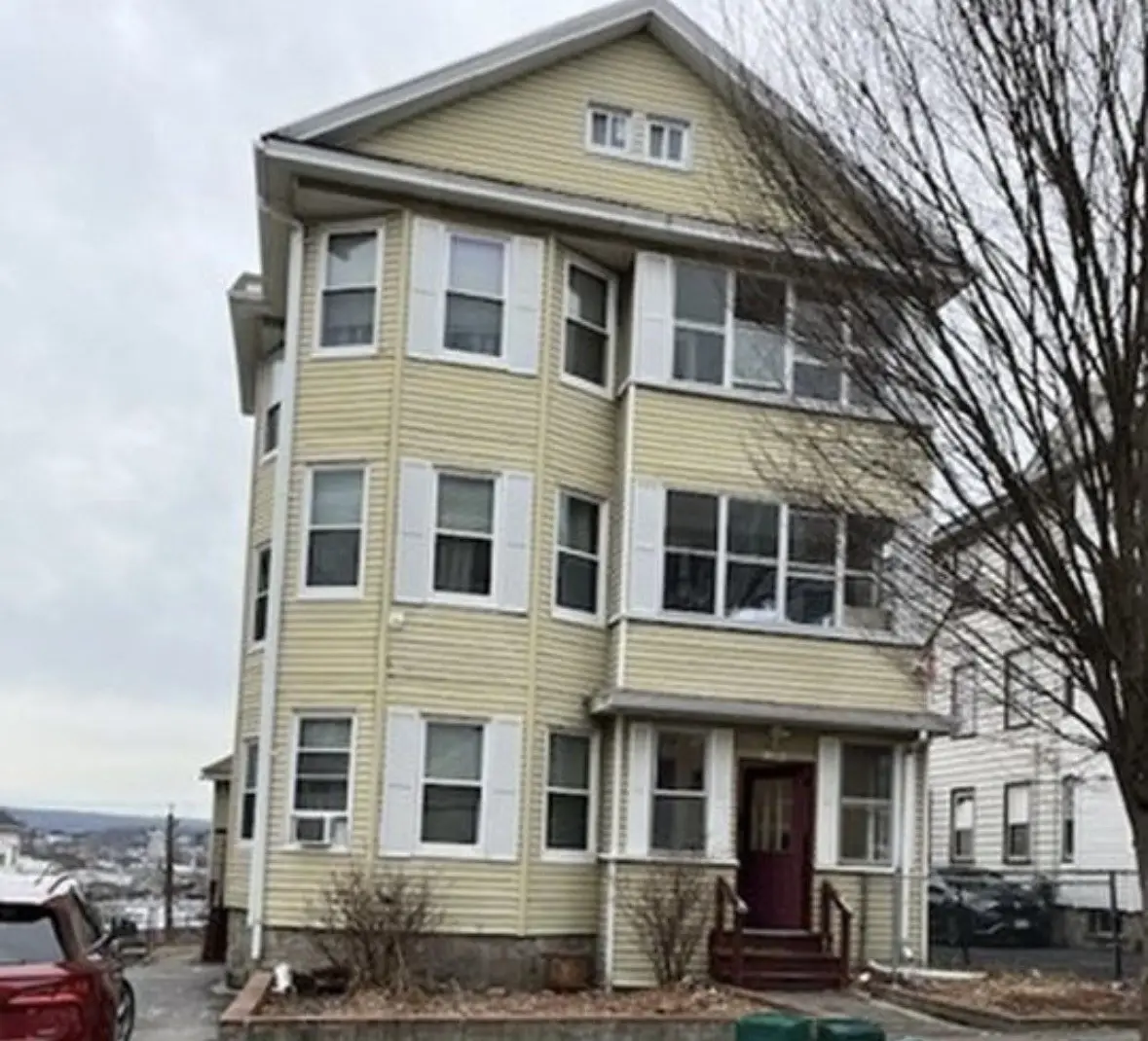 104 Sterling St, Worcester, MA 01610 - #1