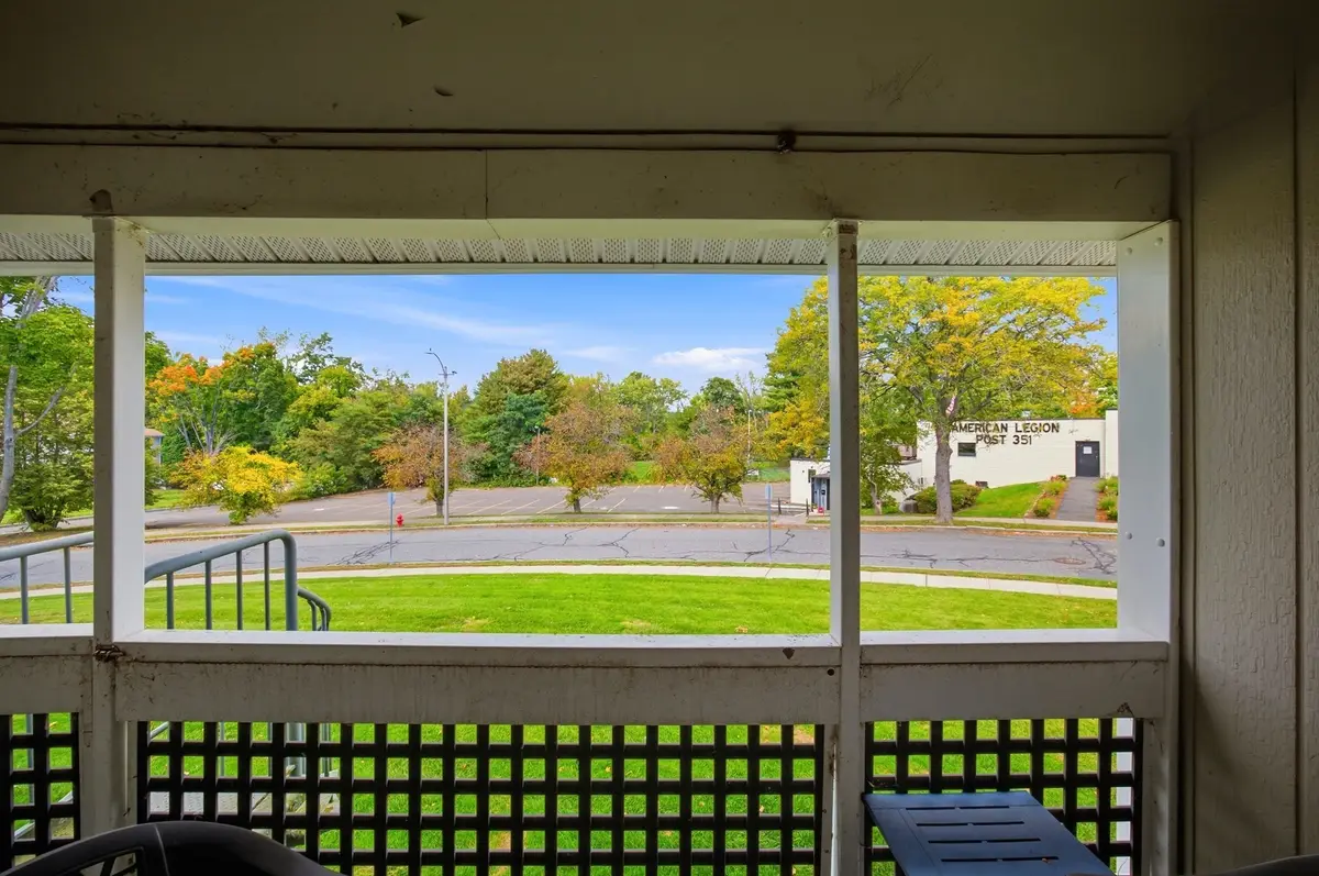 34 Saint Kolbe Dr #C, Holyoke, MA 01040 - #1