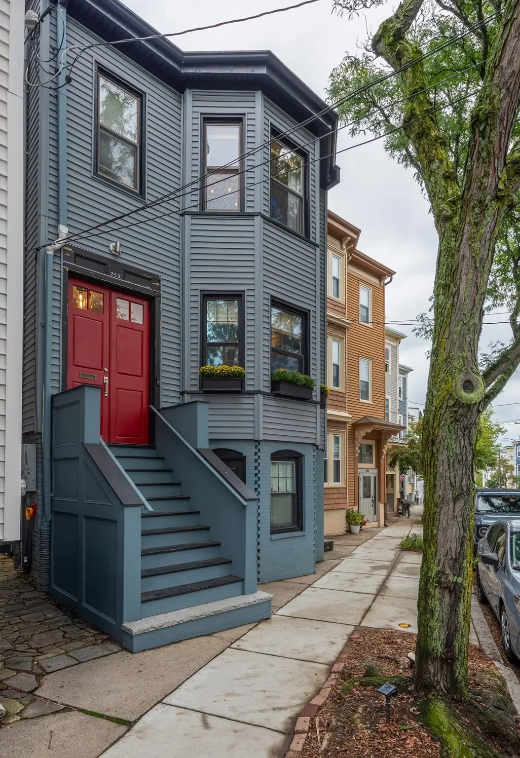 252 Webster St #1, Boston, MA 02128 - #1