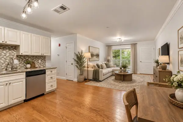 24 Shayne Rd #110, Franklin, MA 02038