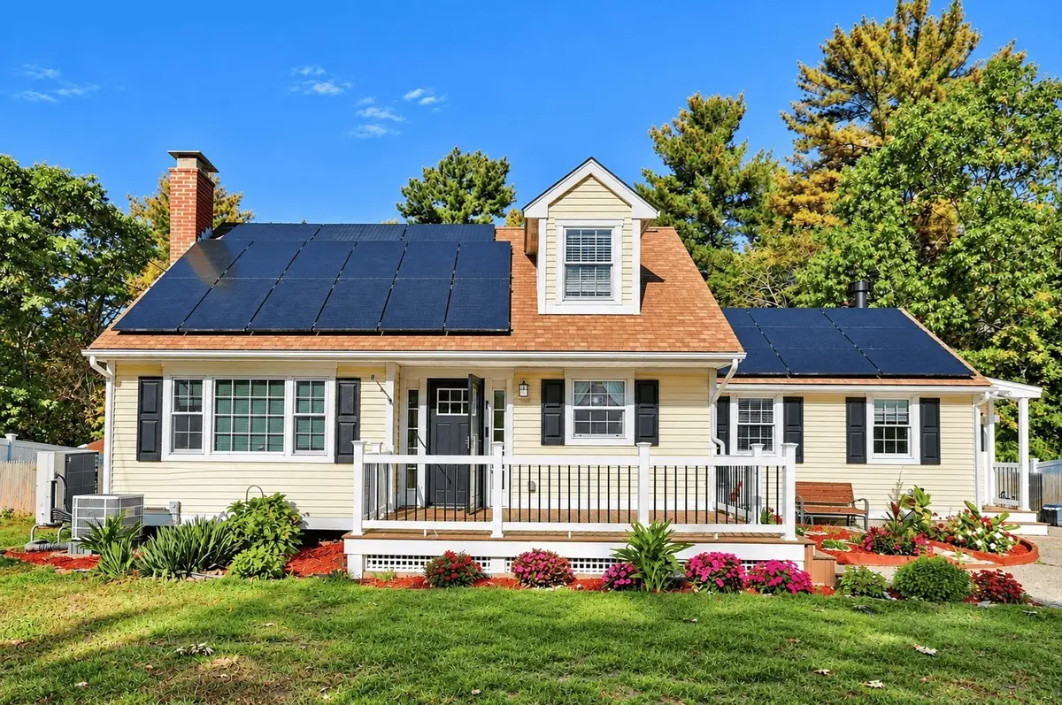 88 N Main St, Bellingham, MA 02019 - #1