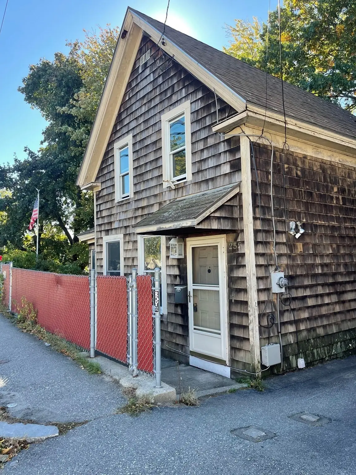 255 Plain St, Lowell, MA 01852 - #1