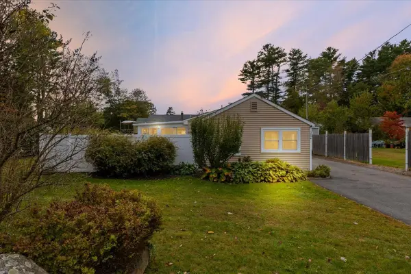 254 Reservoir St, Norton, MA 02766