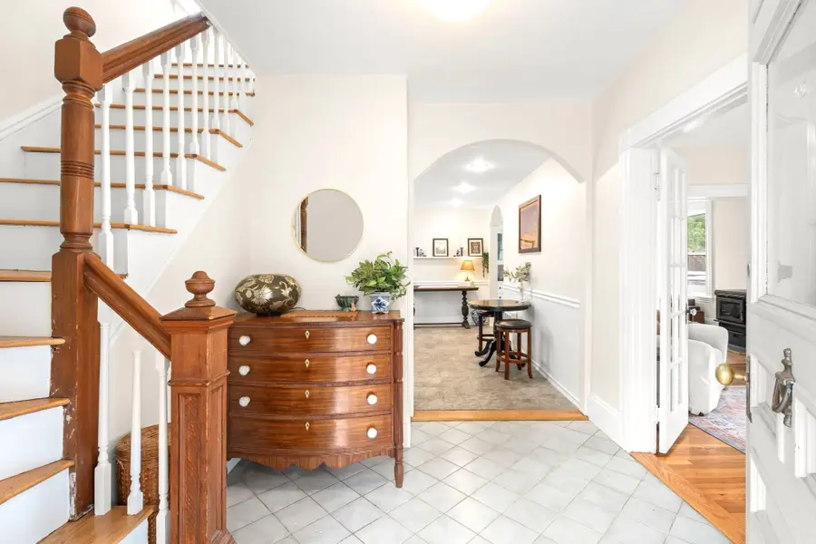 7 Bisson St, Beverly, MA 01915 - #3