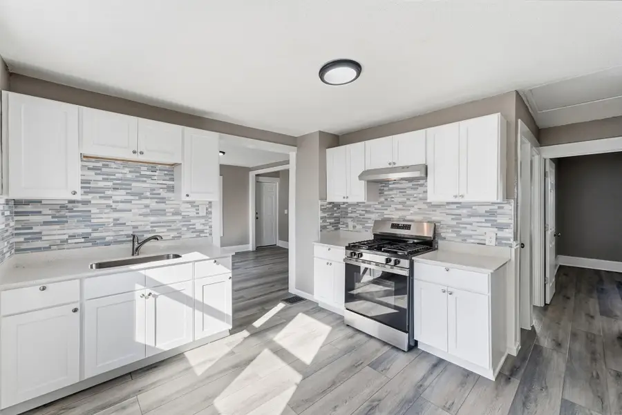 195 Jasper St, Springfield, MA 01109 - #2