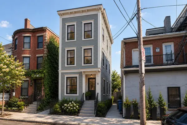 7 Princeton St, Boston, MA 02128