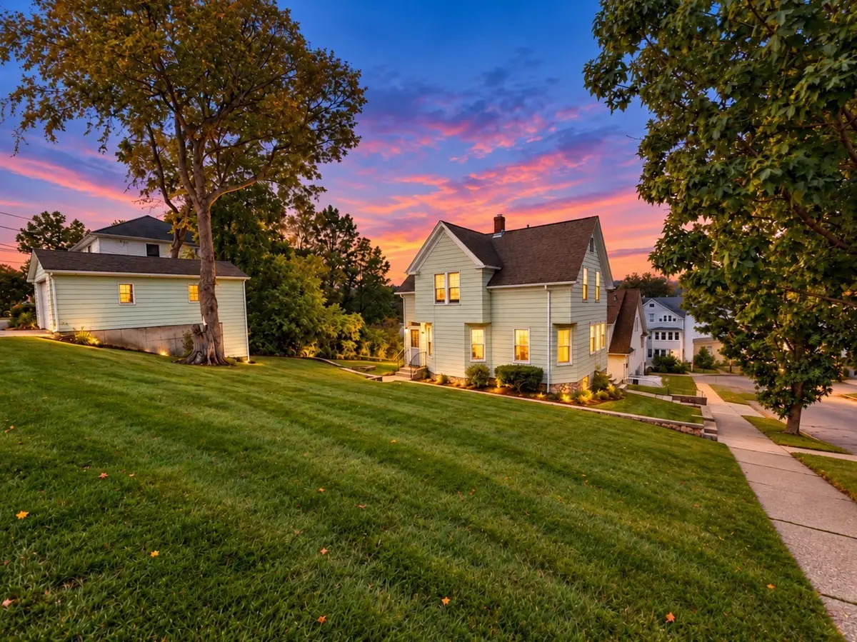 26 Merrill Rd, Worcester, MA 01606 - #1