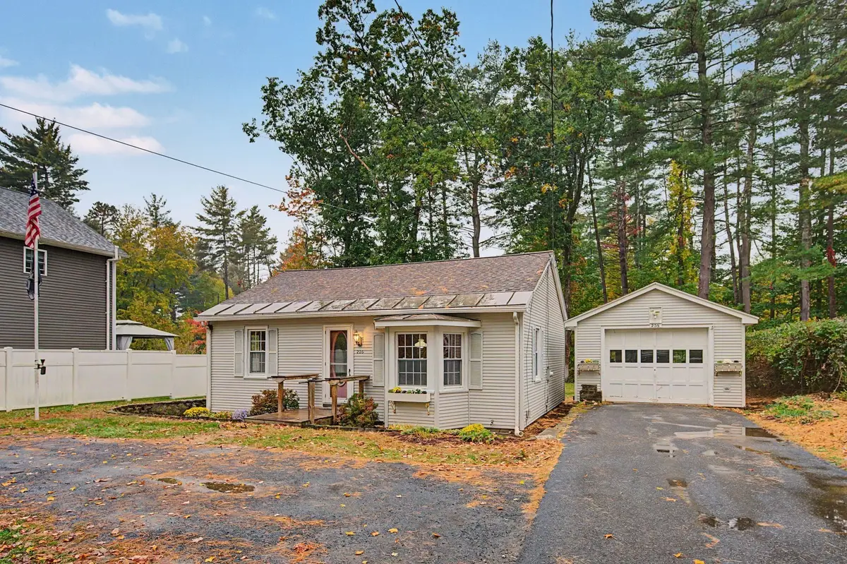 235 Glendale Rd, Northampton, MA 01062 - #1