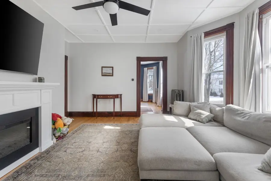 85 Bedford St, Bridgewater, MA 02324 - #3