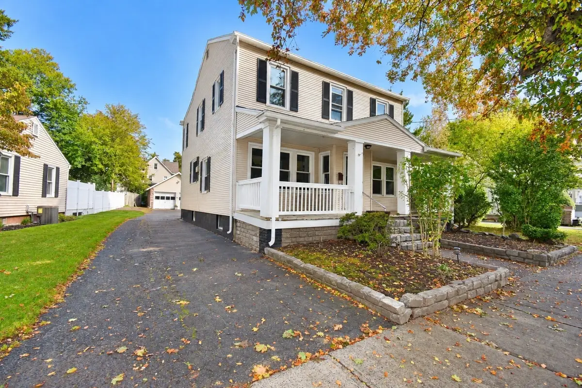 60 Worthy Ave, West Springfield, MA 01089 - #1