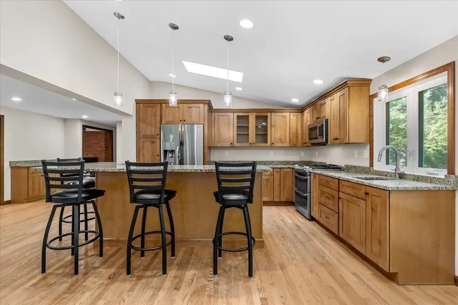 6 Holloway Brook Rd, Lakeville, MA 02347 - #2